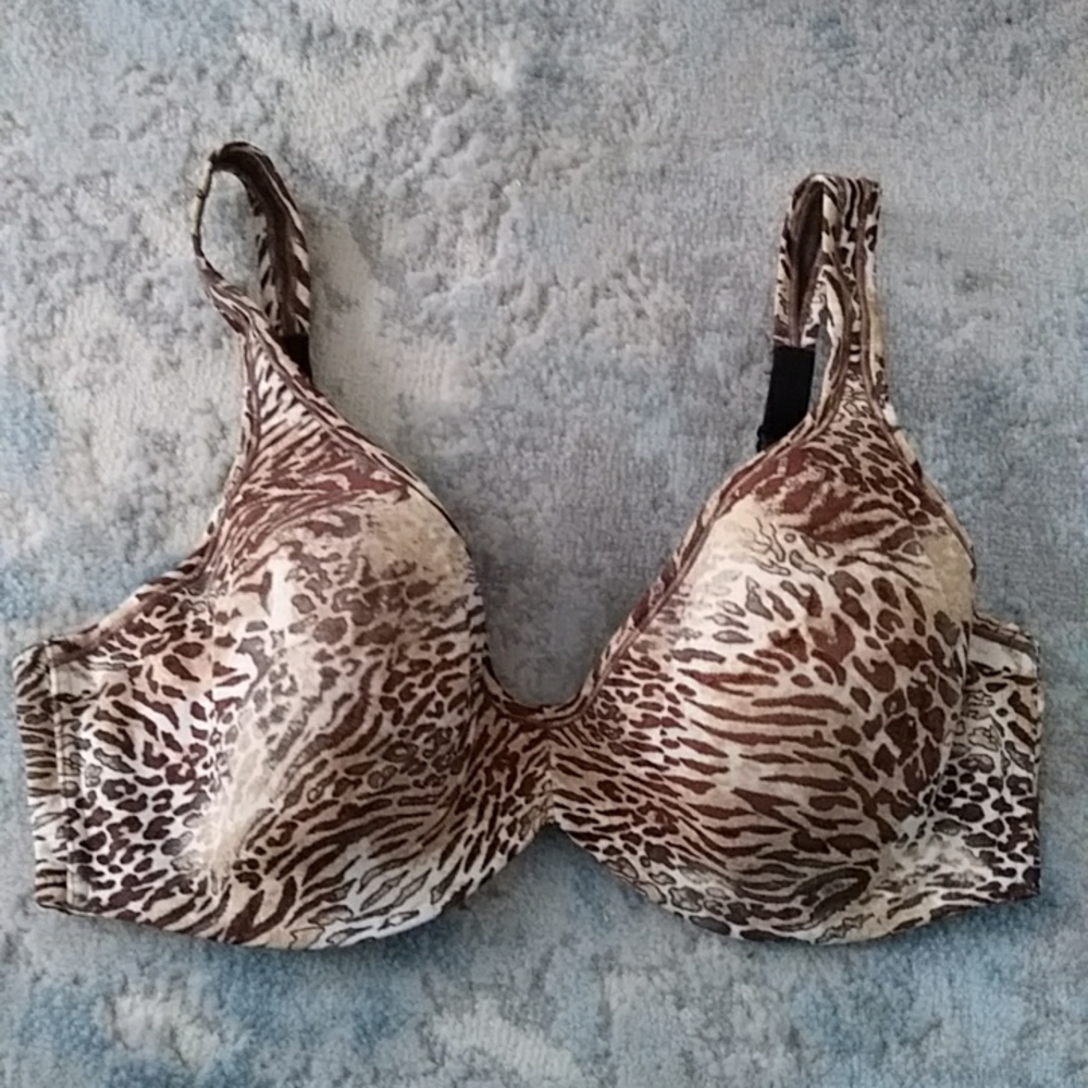 Hanes Animal Print Underwire Soft Cup Bra 36D
